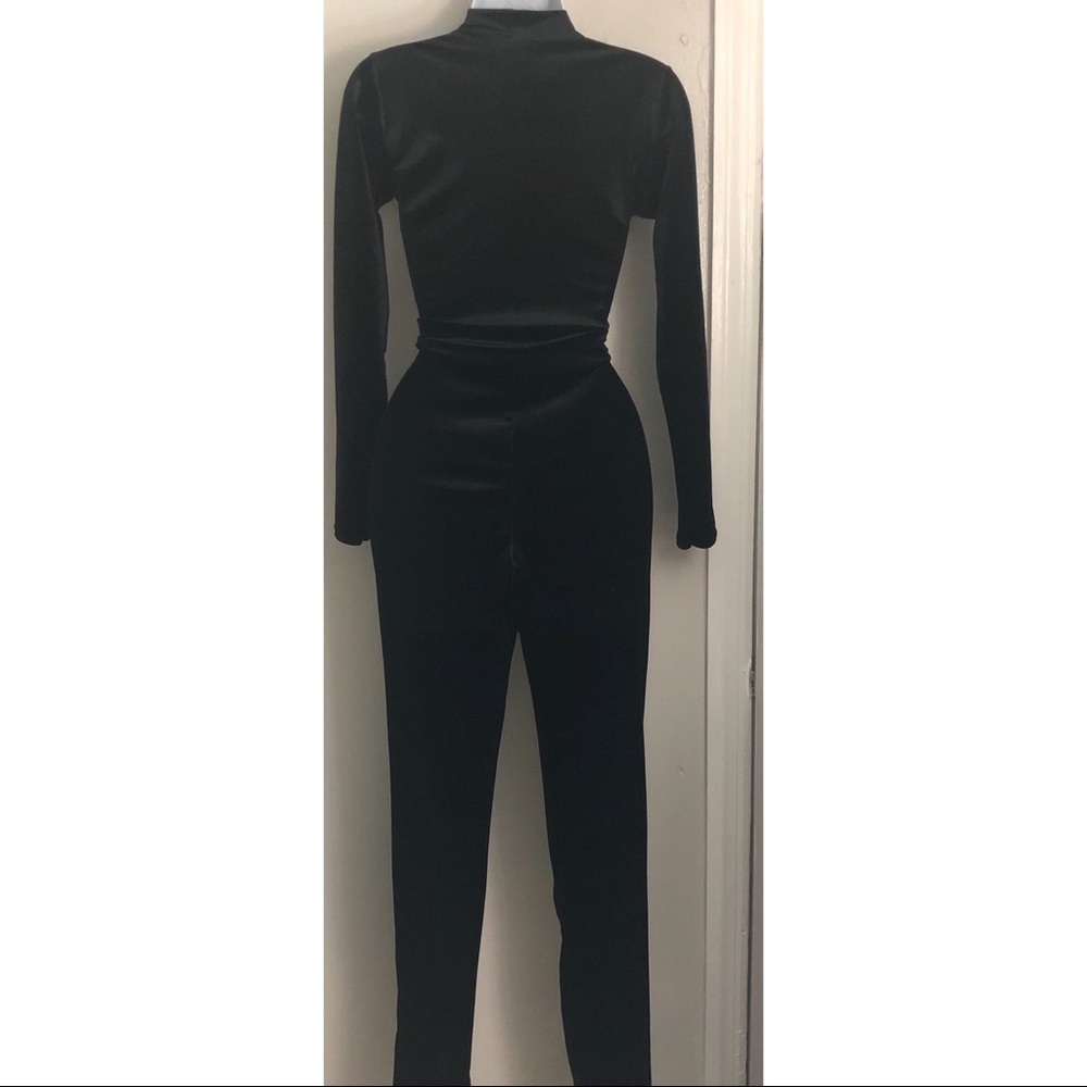 Black High Neck Zip Front Velvet Jumpsuit - Picture 5 of 6